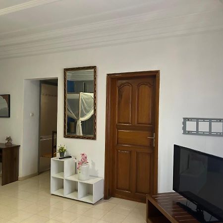 Villa Jade Дакар Екстериор снимка