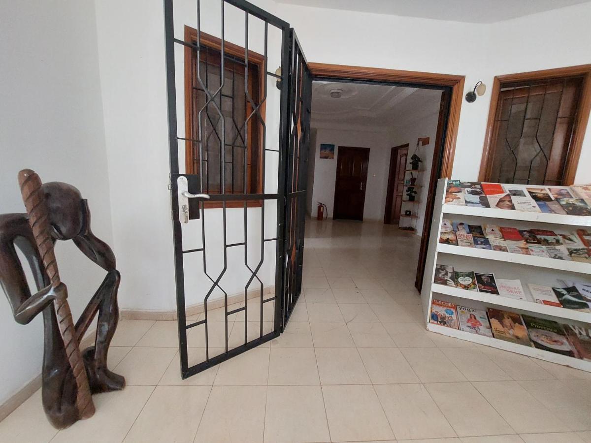 Villa Jade Дакар Екстериор снимка