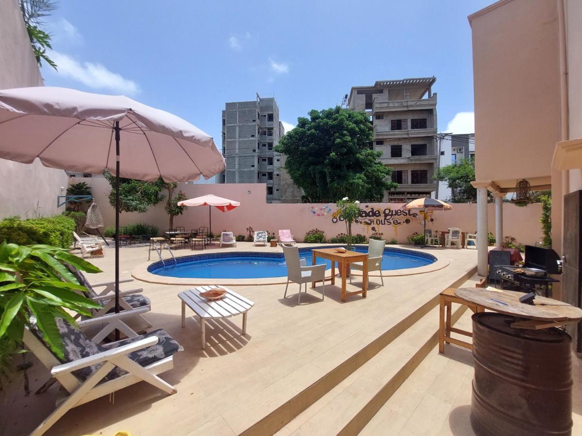 Villa Jade Дакар Екстериор снимка